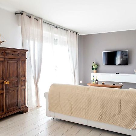 Appartamento Alex Vista Mare Lido di Camaiore Zewnętrze zdjęcie