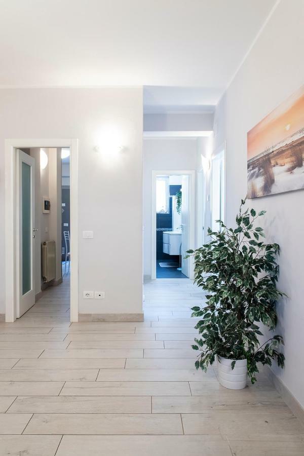 Appartamento Alex Vista Mare Lido di Camaiore Zewnętrze zdjęcie