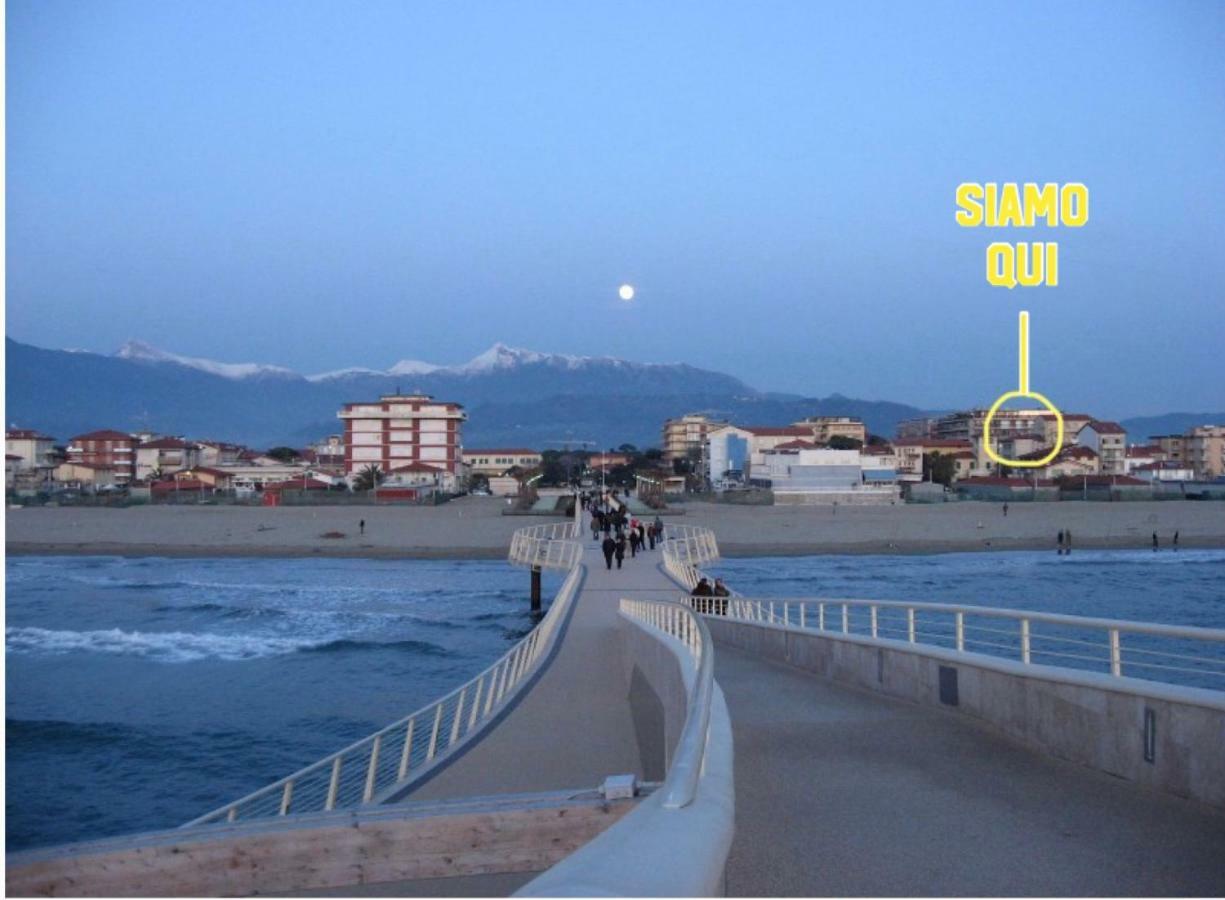 Appartamento Alex Vista Mare Lido di Camaiore Zewnętrze zdjęcie